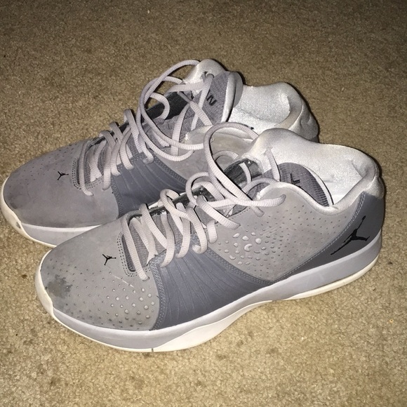 Men’s Jordan’s size 13 - Picture 2 of 3
